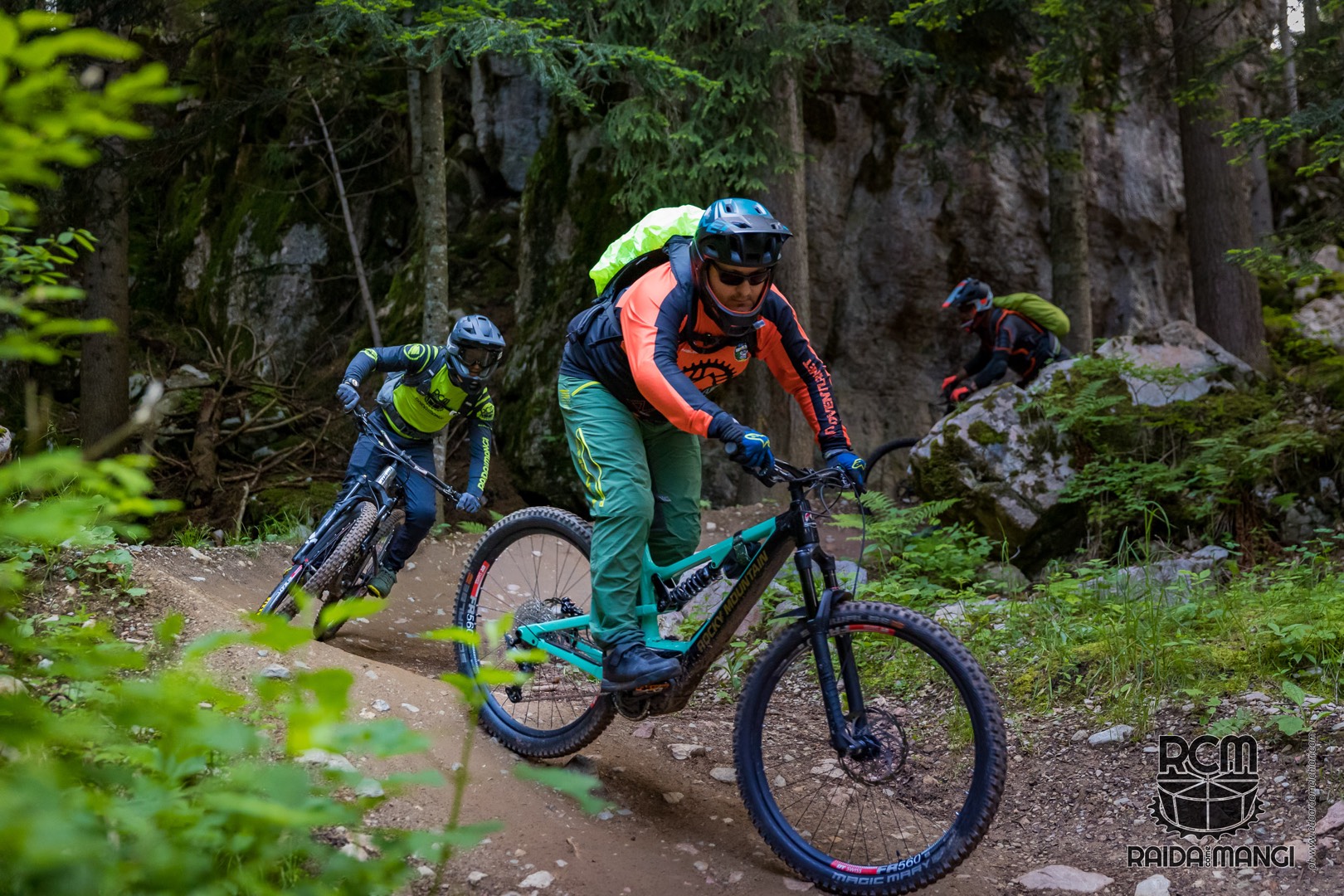 20230614_EMelchiori_RCM_Paganella_2458corsi_di_mtb_rcm_tutorial_school_montagna_mountainbike_ebike_emtb_enduro_DH_lezioni_bikepark_